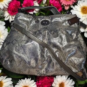 🌺💕 Vintage Coach Metallic Silver Shoulder Bag Dust Bag Included